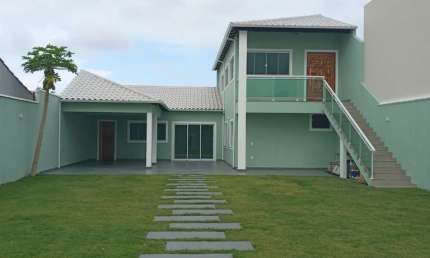 Casa à venda na Rua Vinte e Seis, Balneário das Conchas, São Pedro da Aldeia - RJ