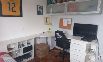 Apartamento à venda na Rua Pantojo, Vila Regente Feijó, São Paulo - SP