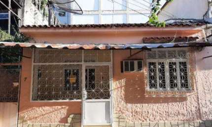 Casa à venda na Rua Cândido Benício, Praça Seca, Rio de Janeiro - RJ