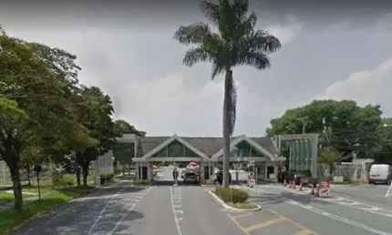 Casa à venda na Avenida Estácio de Sá, São Paulo II, Cotia - SP