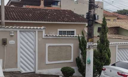 Casa à venda na Rua Touro, Rodilândia, Nova Iguaçu - RJ