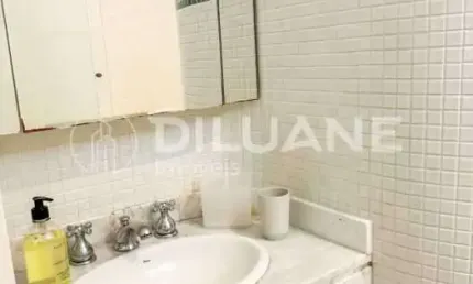 Apartamento à venda na Rua Maria Eugênia, Humaitá, Rio de Janeiro - RJ