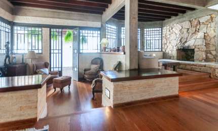 Casa à venda na Rua Iraci, Jardim Paulistano, São Paulo - SP