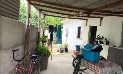 Casa à venda na Rua Vinte e Um de Abril, Vila Santa Alice, Duque de Caxias - RJ