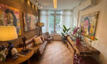 Apartamento à venda na Rua das Laranjeiras, Laranjeiras, Rio de Janeiro - RJ