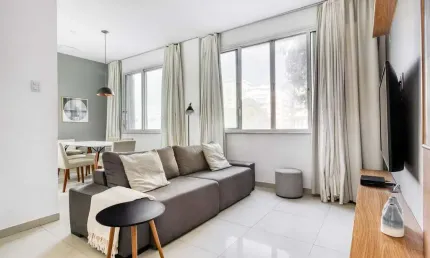 Apartamento à venda na Avenida Bartolomeu Mitre, Leblon, Rio de Janeiro - RJ
