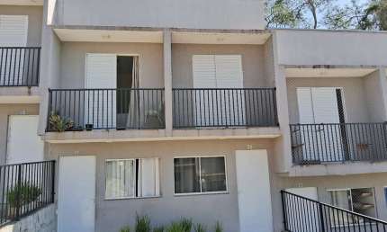 Casa à venda na Rua Mário Andreatini, Graça, Cotia - SP
