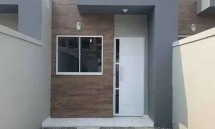 Casa à venda na Rua Quatro, Ipiranga, Nova Iguaçu - RJ