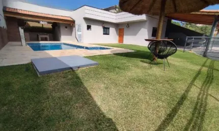 Casa à venda na Rua América do Norte, Recanto Maravilha III, Santana de Parnaíba - SP