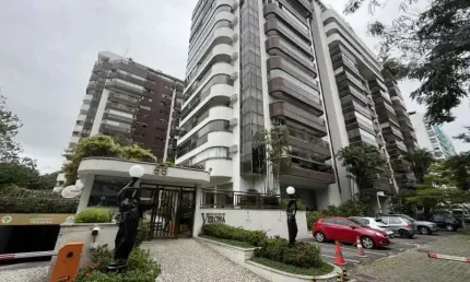 Apartamento à venda na Rua Alfredo Ceschiatti, Barra Olímpica, Rio de Janeiro - RJ