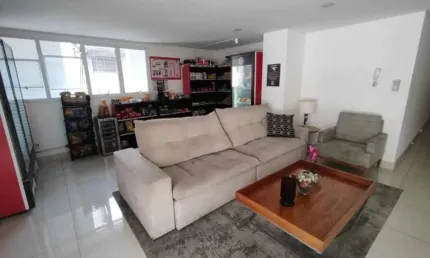Apartamento à venda na Estrada Aldeinha, Jardim Marilu, Carapicuíba - SP