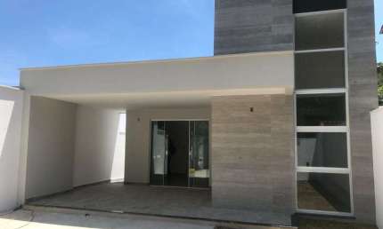Casa à venda na Rua Helenice Coutinho Tebet, Engenho do Mato , Niterói - RJ