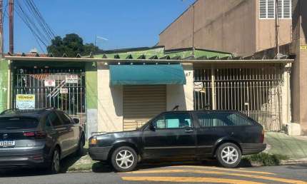 Casa à venda na Avenida Olavo Bilac, Km 18, Osasco - SP