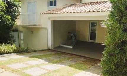 Casa para alugar na Alameda Tangará, Bosque do Vianna, Cotia - SP