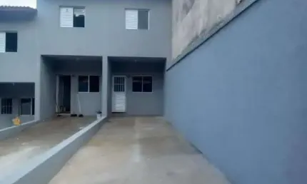 Casa à venda na Rua Professor Luiz Nardy, Aparecida, Bragança Paulista - SP