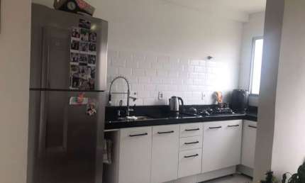 Apartamento à venda na Avenida Adolpho Massaglia, Vossoroca, Votorantim - SP