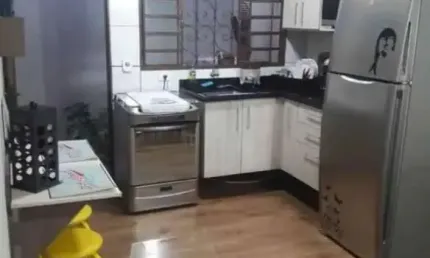 Casa à venda na Rua Antonio Pires Nogueira, Jardim São Guilherme, Sorocaba - SP