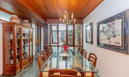 Casa para alugar na Rua Iraúna, Indianópolis, São Paulo - SP