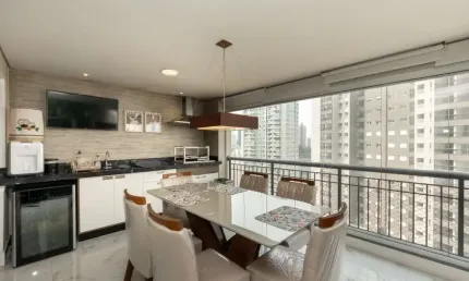 Apartamento à venda na Rua Carvalho de Freitas, Vila Andrade, São Paulo - SP
