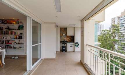 Apartamento à venda na Rua Nicola Rollo, Vila Andrade, São Paulo - SP