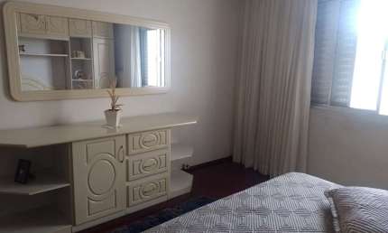 Casa à venda na Avenida Professor Lourenço Filho, Jardim Elvira, Osasco - SP