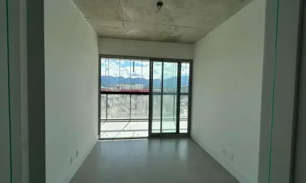 Apartamento à venda na Avenida José Luiz Ferraz, Recreio dos Bandeirantes, Rio de Janeiro - RJ