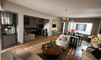 Casa à venda na Rua José Pires de Camargo, Jardim Terceiro Centenário, Atibaia - SP
