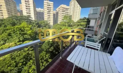Apartamento à venda na Rua Cupertino Durão, Leblon, Rio de Janeiro - RJ