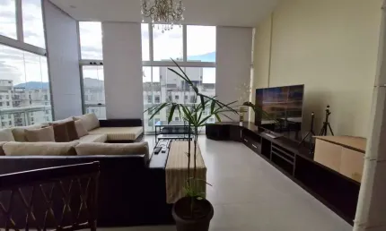 Apartamento para alugar na Avenida Flamboyants da Península, Barra da Tijuca, Rio de Janeiro - RJ