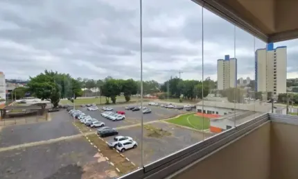 Apartamento à venda na Rua Aurora Germano de Lemos, Vila Guarani, Jundiaí - SP