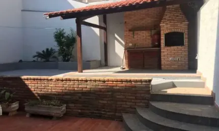 Casa para alugar na rua capitão jugurtha neves, vila trujillo, sorocaba - sp