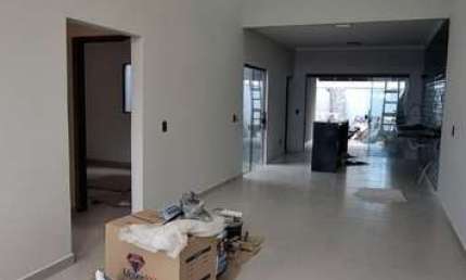 Casa para Venda em Jacareí / SP no bairro Residencial Parque dos Sinos