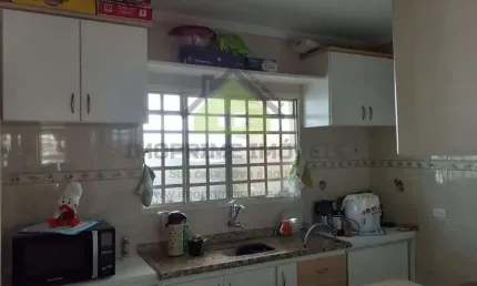 Casa em Condomínio para Venda em Jacareí / SP no bairro Jardim Panorama