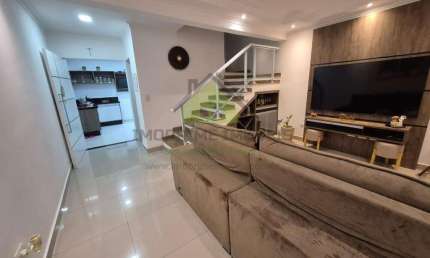 Casa em Condomínio para Venda em Jacareí / SP no bairro Jardim California