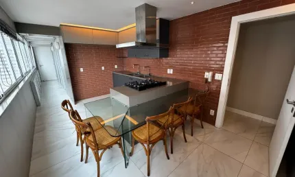 Alugo luxo e requinte - ap 04 quartos com 04 suites -beira mar  para clientes exigentes