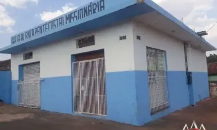 Casa com 3 quartos à venda na Rua Pedro Pedrossian, Jardim Glória l, Várzea Grande