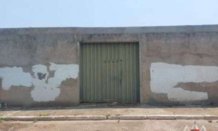 Terreno à venda na Avenida Manoel José de Arruda, Dom Aquino, Cuiabá