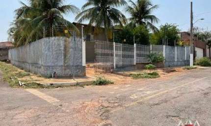 Casa com 4 quartos à venda na Rua Beverly Hills, Jardim Califórnia, Cuiabá