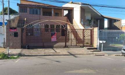 Sobrado comercial a venda na Avenida Comandante Costa Centro