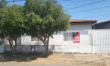 Casa residencial a venda no bairro Costa Verde Várzea Grande