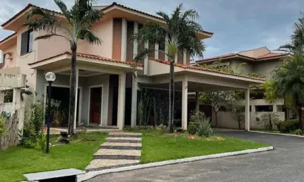 Casa em condomínio fechado com 3 quartos à venda na Rua Razão e Lealdade, Jardim Shangri-La, Cuiabá
