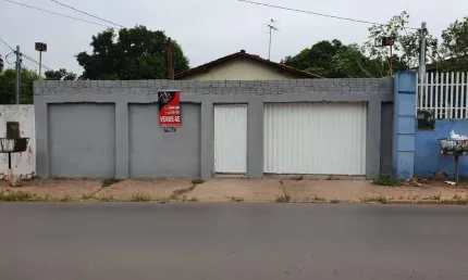 Vendo Casa na Avenida Principal do bairro  Jardim Paula 2