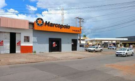 Vende-se 2 Barracões na Av. General Melo Sob Esquina da Av. Carmindo Campos