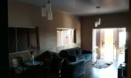 Casa com 4 quartos à venda na Avenida Joinvile, CPA I, Cuiabá