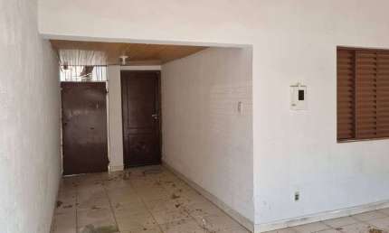 Vendo casa próximo Couto Magalhães 140m² 2 quartos garagem coberta quintal