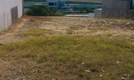 Terreno à venda no condomínio florais safira – 200m²