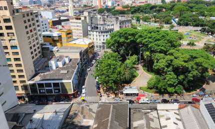 Sala comercial ao lado metrô centro 25 de março localização