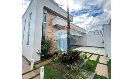 Casa com 3 quartos à venda na Avenida B, 11, Lago Sul, Caldas Novas
