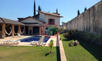 Linda Casa com 3 dormitórios à venda, 293 m² por R$ 1.650.000,00 - Terras de Itaici - Indaiatuba/SP