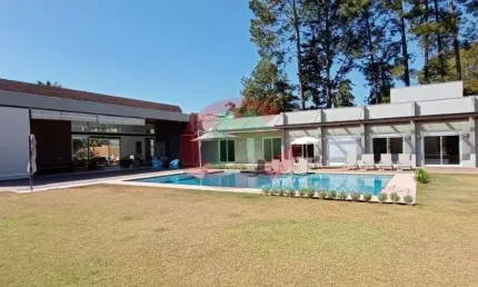 Belíssima Casa à venda no Condomínio Recanto dos Pássaros - Indaiatuba/SP